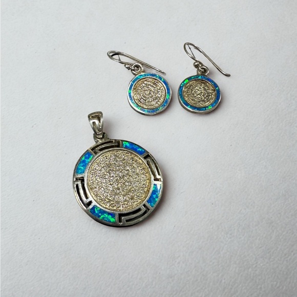 Sterling Silver 925 Phaistos Disc Blue Opal Greek Pendant and earrings. - Picture 1 of 2